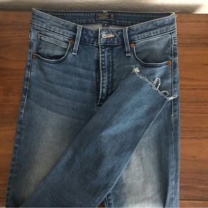 Abercrombie High Waisted Ankle Skinny Jeans